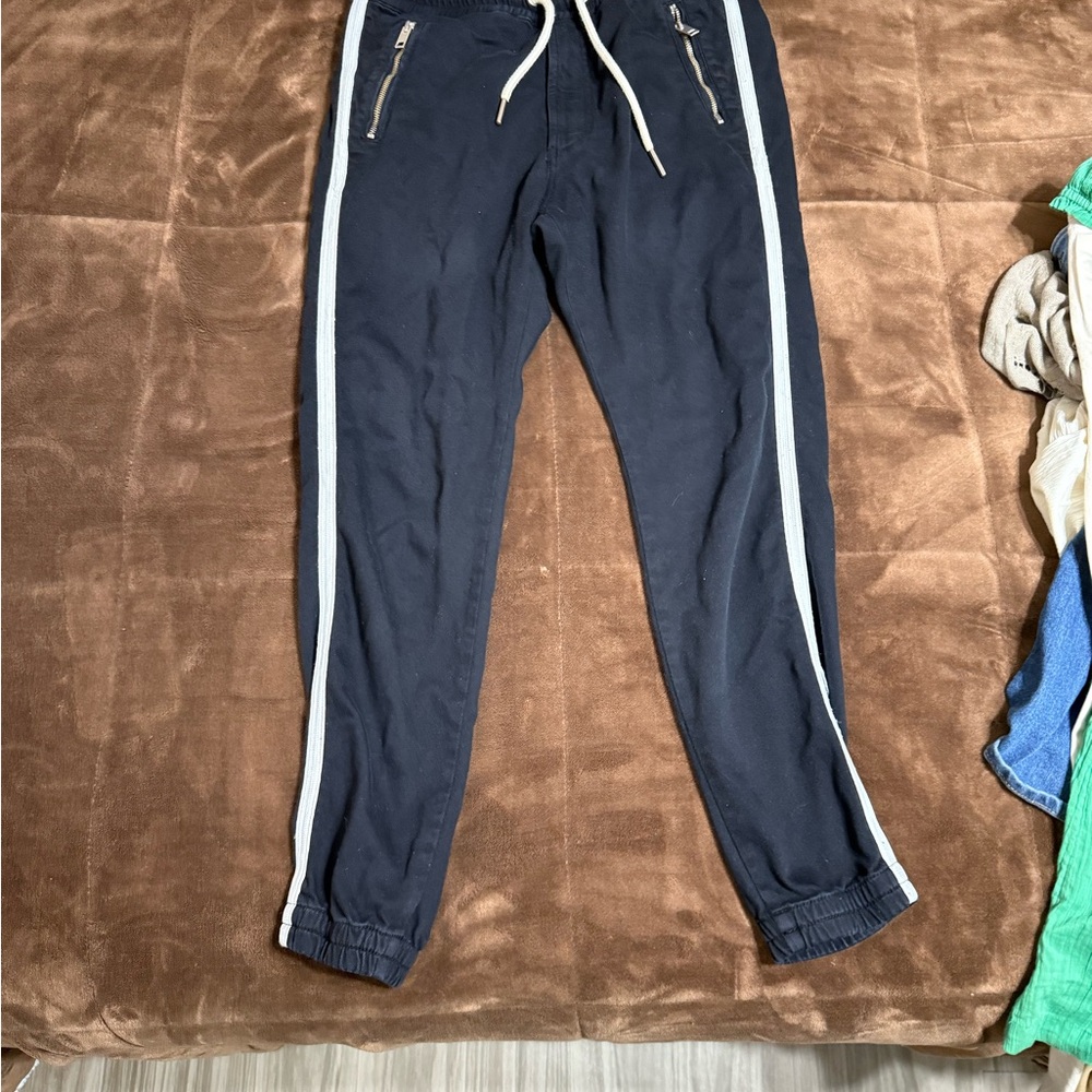 Men’s size small Diesel joggers - Picture 2 of 13